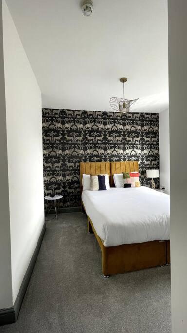 Luxury 2 Bed Duplex Apartment By Yo Room! - Leicester City- Free Parking Екстериор снимка